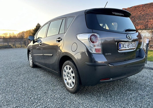 Toyota Verso cena 27500 przebieg: 185394, rok produkcji 2009 z Kłodzko małe 22